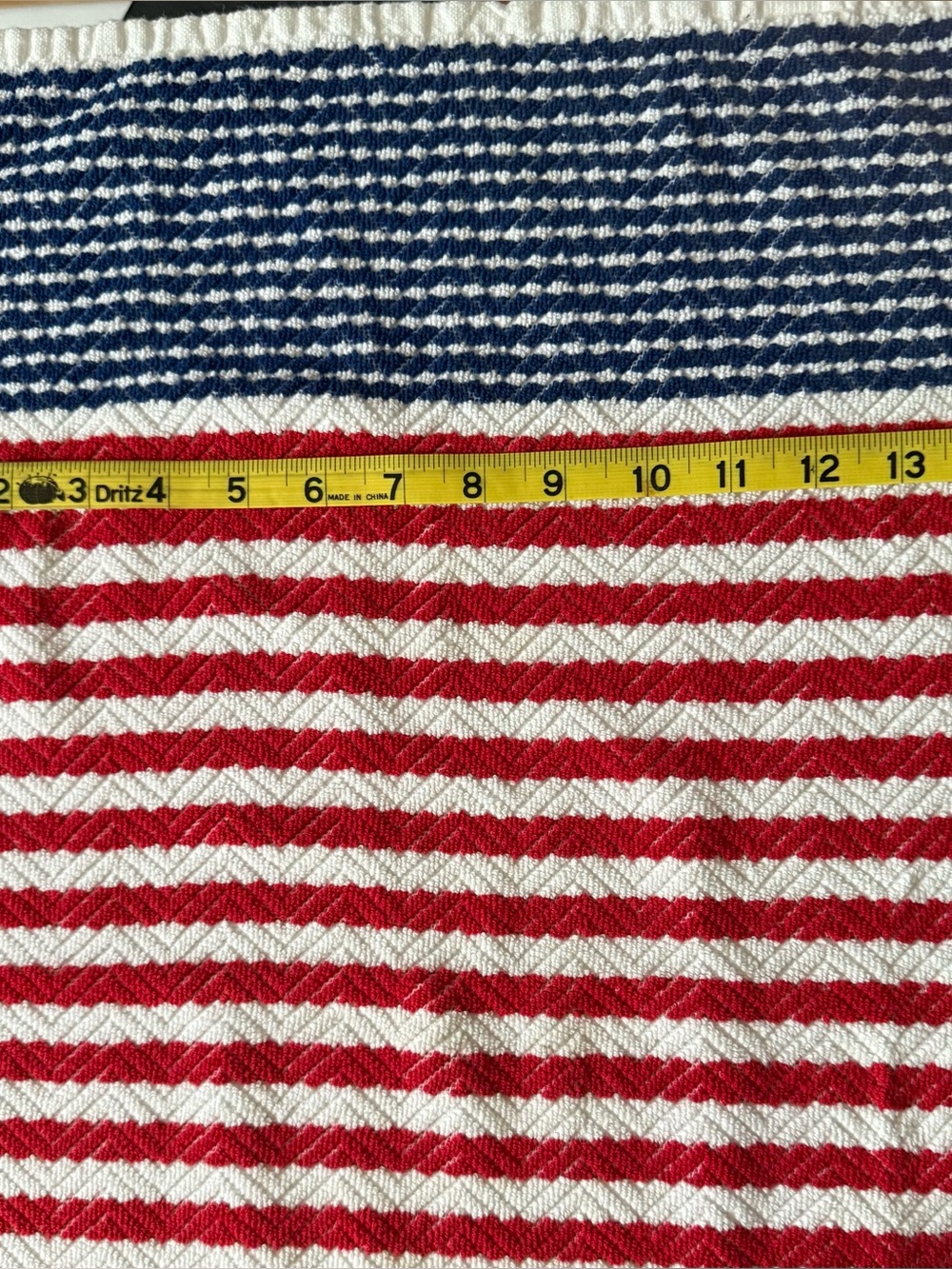 Perfect for Patriotic Parties! Rae Dunn. Divided Serving Dish & 2 Dish Towels. - Picture 9 of 10